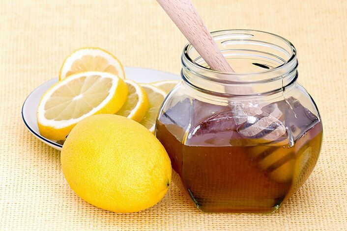 El limón y la miel son los ingredientes de una mascarilla que aclara y reafirma perfectamente la piel del rostro. 